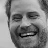 grey_crop_smile_1